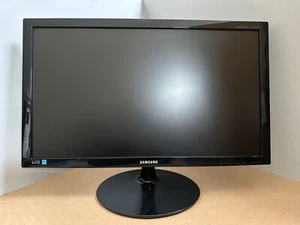 Samsung SyncMaster S24B300 24" LED Monitor 1080 HD VGA HDMI w/ Adapter - Great - Picture 1 of 9
