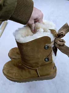 UGG Australia Customizable Bailey Bow Shearling Boots Womens 11 Chestnut 1098075 - Picture 1 of 13