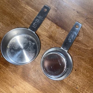Vintage 1980's Stainless Steel Two Piece Retro Measuring Cup Set 1/2-1/3 - Picture 1 of 7