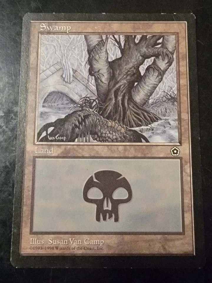 Swamp Portal Magic The Gathering MTG  - Image 1 of 1