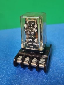 LINE ELECTRIC MKP 2A-120 / MKP2A120 8 pin circular, 5amp, 120 VAC DPDT - Picture 1 of 1