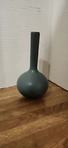 Vintage Collectible Sage Green Ceramic Vase Made in Japan - Picture 1 of 4