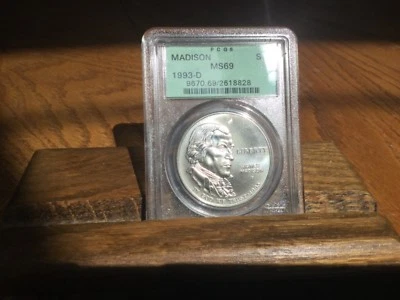 Beautiful 1993-D (ICG-MS69) Madison Silver Dollar - Image 1 of 2