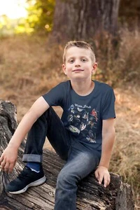 Kids Bird Shirt Winter Birds T Shirt Cardinal Blue Jay Woodpecker TShirt Bird Wa - Picture 1 of 24