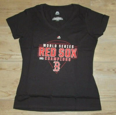 Boston Red Sox 2018 World Series Champions Team Roster V-Neck Shirt Women Large - Image 1 of 3