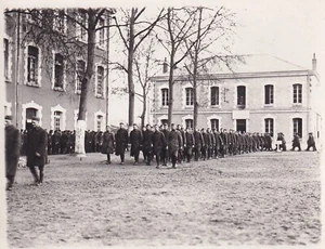 Original WWI Photo AEF GENERAL JOHN PERSHING Ambulance Drivers Nurses TOURS 396A - Picture 1 of 2