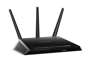 Netgear Nighthawk AC1750 Router Smart WiFi Black R6700v2 Dual Band-R6700-100NAS  - Picture 1 of 10