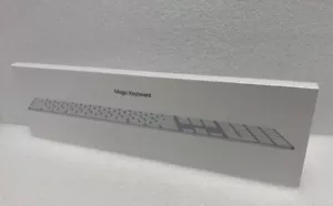 Genuine Apple Magic Keyboard with Numeric Keypad A1843 British English 🚚 - Picture 1 of 1