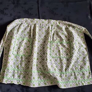 Half Apron Vintage Green White Floral Rick Rack Handmade Cottagecore Pockets - Picture 1 of 6