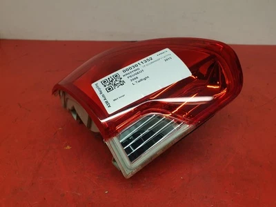 PEUGEOT 2008 LUZ TRASERA INTERIOR LADO PASAJERO LADO CERCANO LH 2015 5 PUERTAS Foto 1 de 4