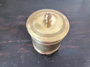ANTIQUE VINTAGE EMBOSSED BRASS TOBACCO HUMIDOR TEA CADDY BISCUIT BARREL - Picture 1 of 5