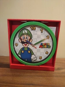NINTENDO SUPER MARIO LUIGI GREEN 12” DISPLAY WALL CLOCK BRAND NEW 2023. - Picture 1 of 2