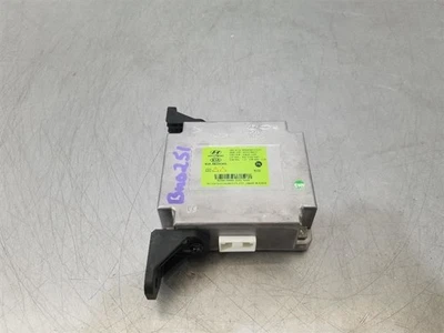 24 2024 HYUNDAI SANTA FE OEM POWER CONVERTER 95250R6000 - Image 1 of 4