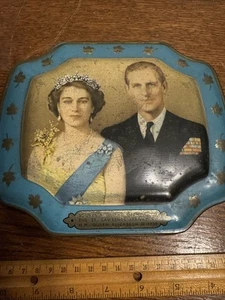 1959 HM QUEEN ELIZABETH II ST LAWRENCE SEAWAY SOUVENIR TIN GEORGE W. HORNER & CO - Picture 1 of 10