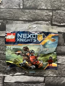 Lego The Nexo Knights The Lava Slinger 30374 New Sealed 2016 - Picture 1 of 2