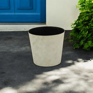9" Gray Recycled Plastic Indoor Outdoor Round Pot Planter - Picture 1 of 5