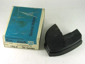 1968 Buick LeSabre Wildcat RH rear bumper cap 1383870 - Picture 1 of 4