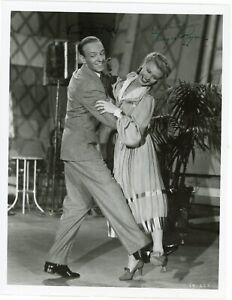 Ginger Rogers & Fred Astaire - Photographie vintage signée à la main