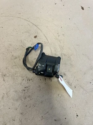 Kawasaki Prairie 650 2002 4x4 acelerador de pulgar 4x4 tracción trasera interruptor palanca botón B631 Foto 1 de 4