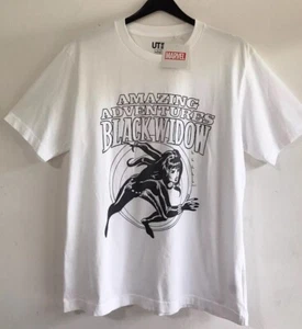 T-shirt grafica Uniqlo UT nuova con etichetta Marvel vedova nera girocollo manica corta taglia L - Foto 1 di 7