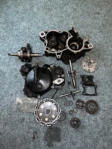 Original Derbi Fenix Motor Konvolut mit Kurbelwelle und Getriebeteile - Bild 1 von 7