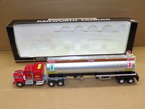 VINTAGE SHINSEI KENWORTH SEMI W/ TANKER TRAILER #4643 ~~ 1/64 DIE-CAST - Picture 1 of 4