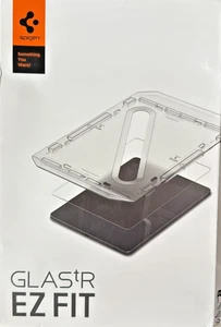 Spigen Glas tR EZ FIT iPad Pro 11 Screen Protector 2024 with Easy Install Tray - Afbeelding 1 van 4