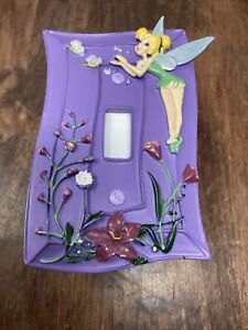 Plaque murale interrupteur de lumière Disney Fairy Tinkerbell fleur violette peinte à la main 