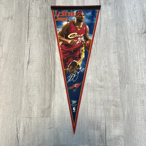 Rare LeBron James Cleveland Cavaliers Wincraft Full Size Pennant Flag USA MADE Cover