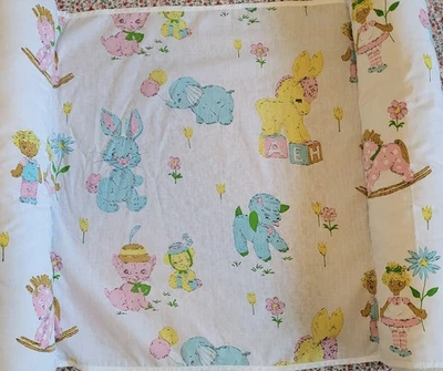 Manta vintage con almohadas acolchadas años 60 gatito burro cordero elefante estampado Foto 1 de 4