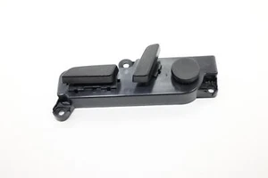 Interruptor lumbar asiento delantero izquierdo Tesla Model Y 2020-2025 OEM 109852900F - Imagen 1 de 13