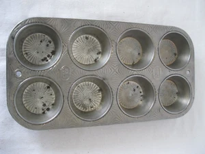 Vintage OVENEX ECKO Starburst Bakeware 8 Cupcake / Muffin tin USA - Picture 1 of 9