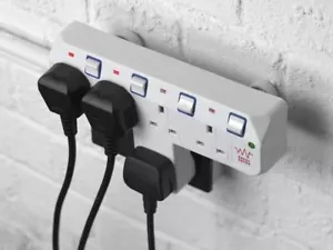 WHITE 5 WAY 13A SWITCHED MULTI PLUG Socket ADAPTER With Surge Protection - Picture 1 of 1