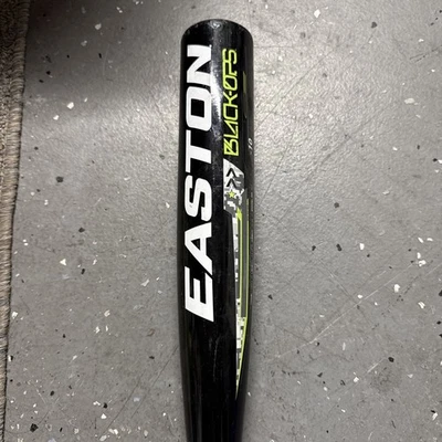 Taco de beisebol EASTON Black-Ops Ultra Lite 24" 13 oz cano 2 1/4" TB63 - Imagem 1 de 4