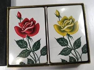 Tarjetas de juego Russell Gladstone de doble mazo - rosas rojas y amarillas - ¡Totalmente nuevas! - Imagen 1 de 5