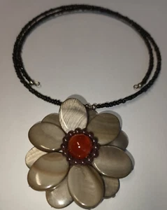 Pretty Flower Beaded Necklace on Adjustable Beaded Wire - Choker Style - Picture 1 of 9