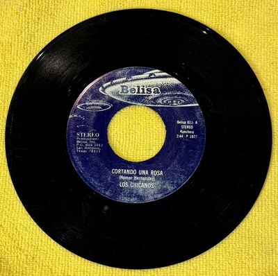 RARE Obscure Latin 45 RPM Records - LOS CHICANOS - BELISA 011  - VG- to VG+ - Image 1 of 2