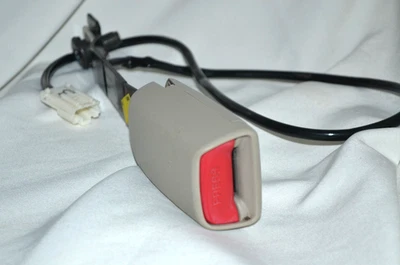 **EXCELENTE** RECEPTOR CINTURÓN SEGURIDAD CONDUCTOR SUBARU LEGACY/OUTBACK 2006-2009 Foto 1 de 4