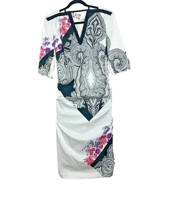 Vestido ETRO Milano preto e branco painel paisley feito na Itália tamanho 46 M US$ 1359 - Imagem 1 de 4