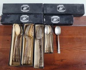 VINTAGE HAMPTON COMMUNITY EPNS SILVER PLATE SOUP + DESSERT + TEASPOONS + FORKS - Bild 1 von 24