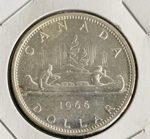 1966 Canada Silver Dollar Coin 23.33 Grams .800 Silver Large Beads circulated - Bild 1 von 2