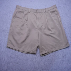Dockers Golf Shorts Men 40 Khaki Tan Pleated 100% Polyester 8 Inch Inseam - Picture 1 of 12