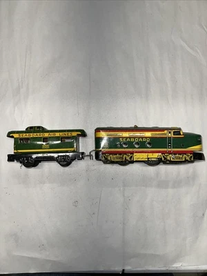 Marx 4000 AA Seaboard FM Diesel -  Windup A / Caboose Works - Image 1 of 4