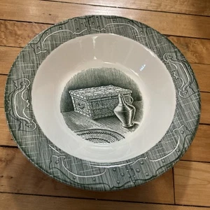 Old Curiosity Shop Royal USA Round Vegetable Serving Bowl Green 10" Pasta - Picture 1 of 3
