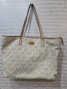 MICHAEL KORS Studio Signature EMRY Large Top Zip Tote Sections White Tan - Picture 1 of 7