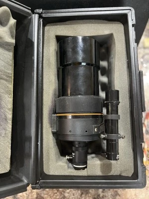 Telescopio Celestron C 90 con piezas para ojos y estuche + accesorios con estuche propio•••••• Foto 1 de 4