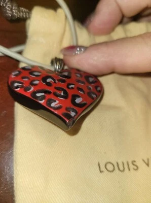 LOUIS VUITTON Stephen Sprouse Red/Back Spotted Stone Enamel Heart Flower Hairtie - Image 1 of 4
