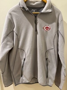 Cincinnati Reds ANTIGUA Men's Medium Grey Sweater Fleece 1/4 Zip Baseball - Picture 1 of 3
