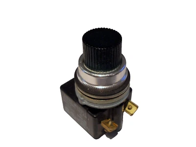 NOS Square D Green Illuminated Push Button Switch, 9001-K2L38LGG - Image 1 of 4