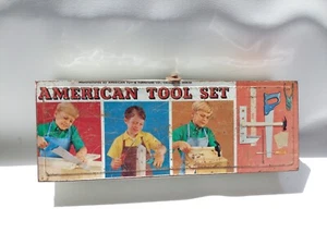 Set di attrezzi americani vintage solo cassetta degli attrezzi in metallo  - Foto 1 di 6